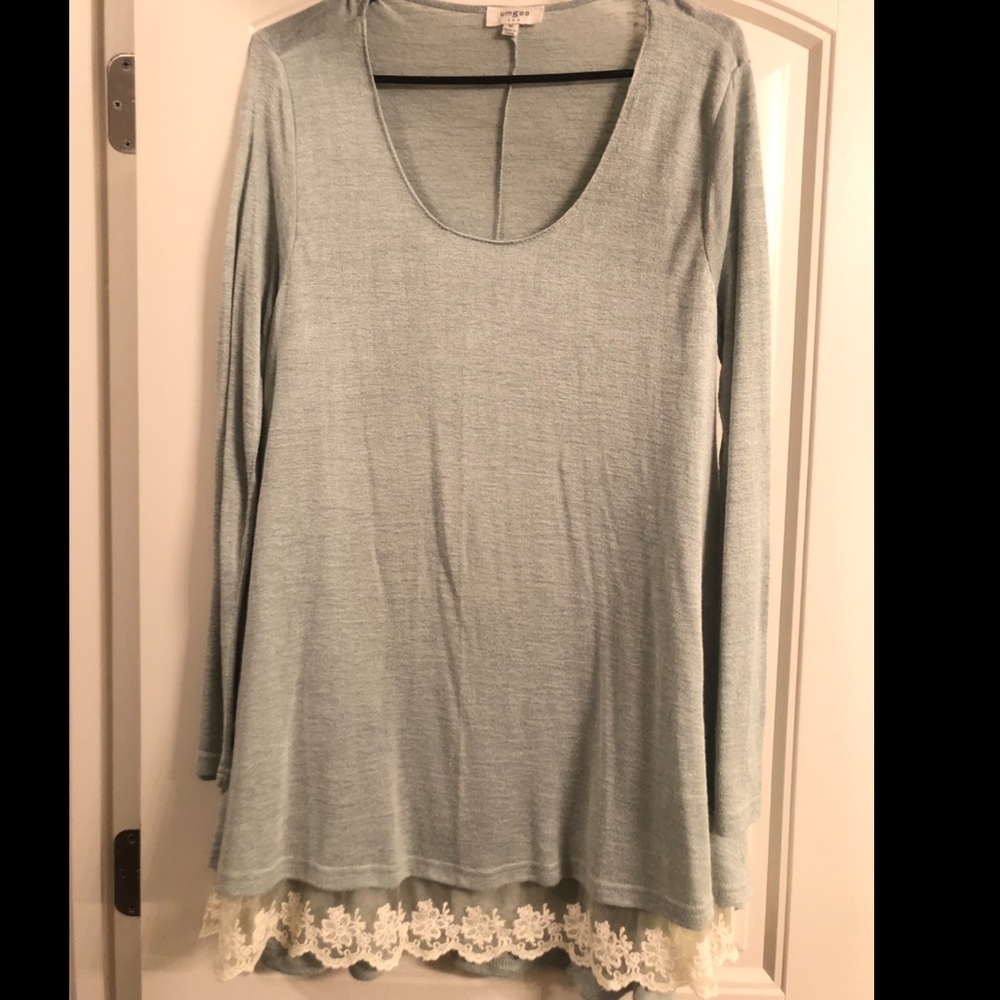 Light green laced dress